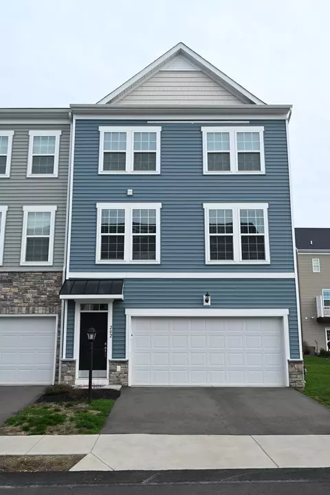 202 Truth, Harmony, PA 16037