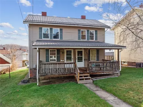 314-316 Spruce St, Vandergrift, PA 15690