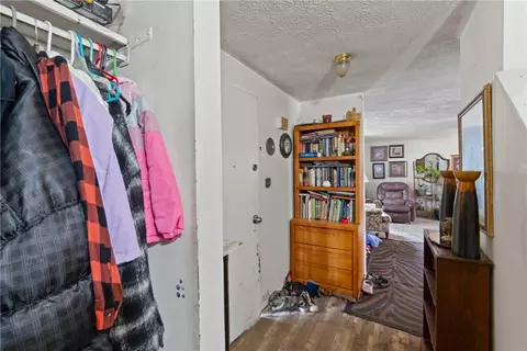 Entry Way - 1781 Ivanhoe Dr, Irwin, PA 15642 photo 5 of 5