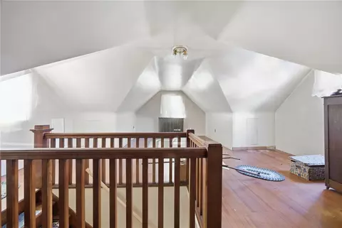 Entry Way - 456 3rd St, Clairton, PA 15025 photo 5 of 6