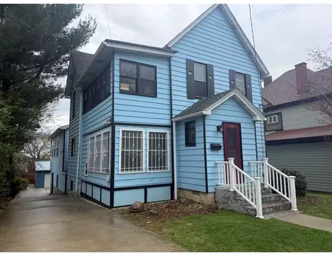 254 Maple St, Slippery Rock, PA 16057