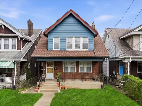 551 Peebles St, Pittsburgh, PA 15221