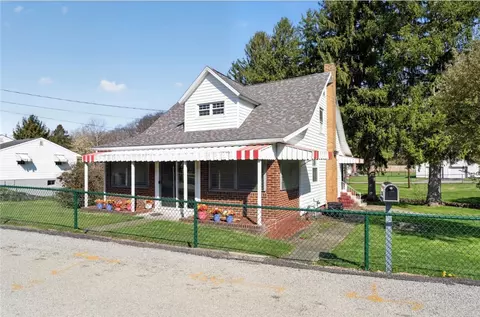 35 Elm St, Fairchance, PA 15436