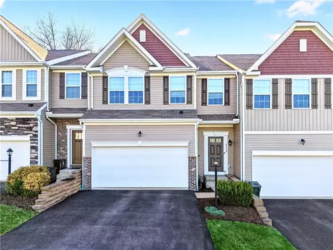 6459 Lindsey Ln, Export, PA 15632
