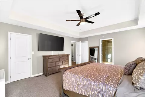 Bedroom - 6459 Lindsey Ln, Export, PA 15632 photo 3 of 8