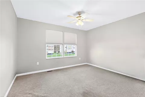 Bedroom - 6459 Lindsey Ln, Export, PA 15632 photo 7 of 8