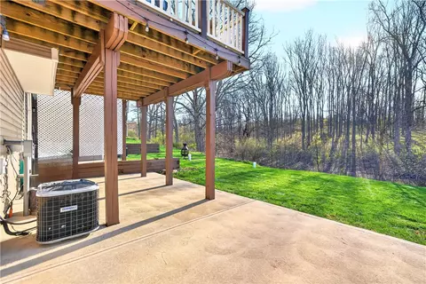 Exterior - 6459 Lindsey Ln, Export, PA 15632 photo 3 of 7