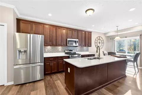 Kitchen - 6459 Lindsey Ln, Export, PA 15632 photo 1 of 6