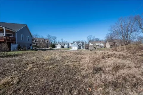 lot Apt 407 Bethel Crest Dr, Bethel Park, PA 15102