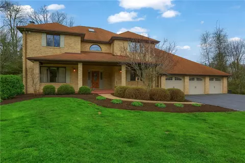 110 Larkspur Cir, Butler, PA 16002