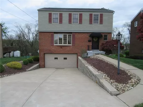 80 Julie Dr, Pittsburgh, PA 15227