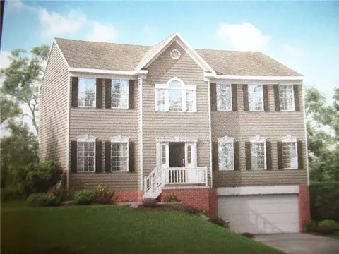519 Gardenia Dr, Belle Vernon, PA 15012