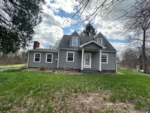 360 Dappenbrook Rd, Beaver, PA 15009