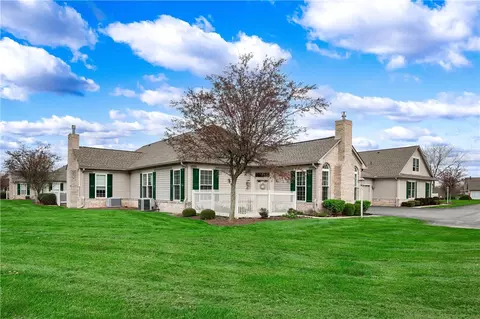 2074 Winchester Ct, Renfrew, PA 16053