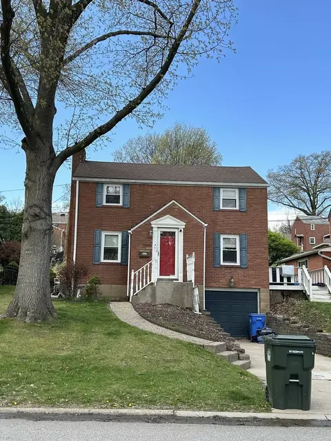 5360 Spring Vly, Pittsburgh, PA 15236