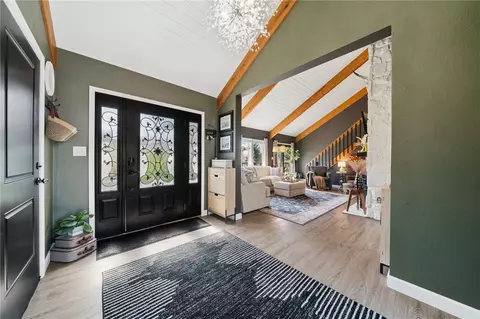 Entry Way - 2187 Elizabeth Ct, Export, PA 15632 photo 1 of 2