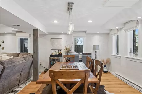 Dining - 2187 Elizabeth Ct, Export, PA 15632 photo 3 of 4