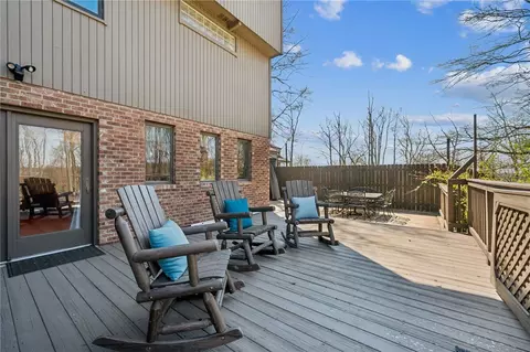 Exterior - 2187 Elizabeth Ct, Export, PA 15632 photo 3 of 9