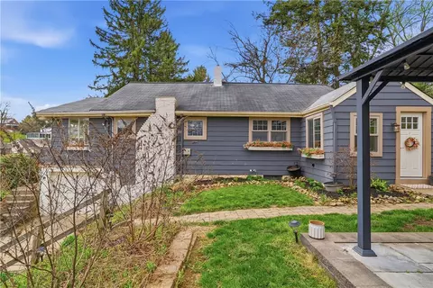 Exterior - 272 Spring Run Rd, Crescent, PA 15046 photo 9 of 11