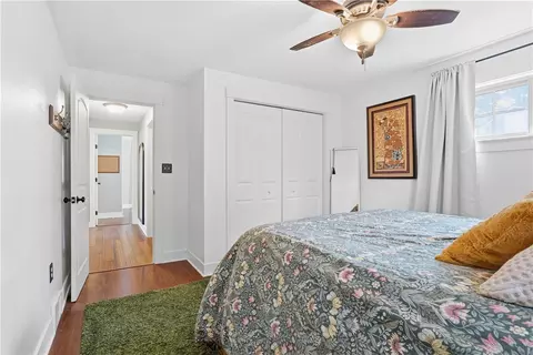 Bedroom - 272 Spring Run Rd, Crescent, PA 15046 photo 4 of 5