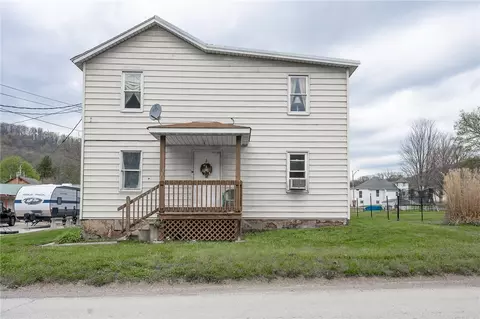 185 Front St, Robinson, PA 15949