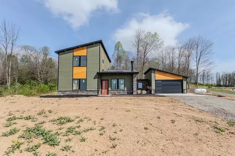 391 Sarvest Rd, Addison, PA 15411