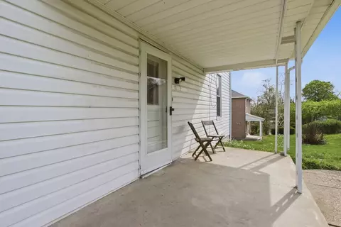 Exterior - 112 2nd Ave, New Eagle, PA 15067 photo 2 of 4