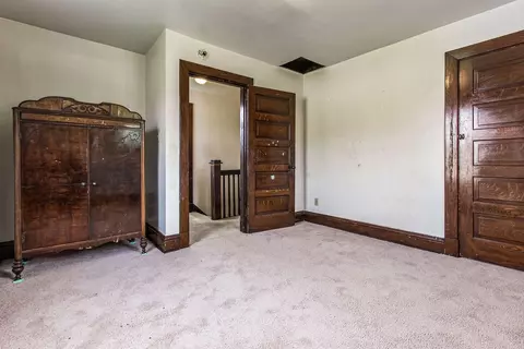 Bedroom - 112 2nd Ave, New Eagle, PA 15067 photo 6 of 9