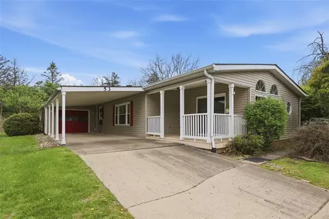 53 Stratford Ct, Carnegie, PA 15106