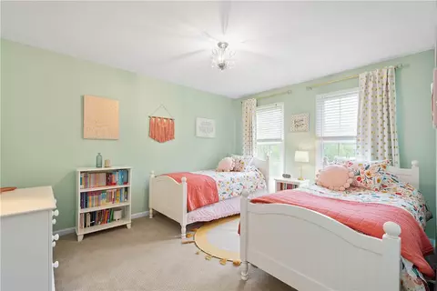 Bedroom - 108 Walnut Dr, Eighty Four, PA 15330 photo 3 of 4