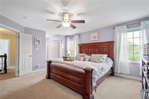 Bedroom - 108 Walnut Dr, Eighty Four, PA 15330 photo 2 of 4