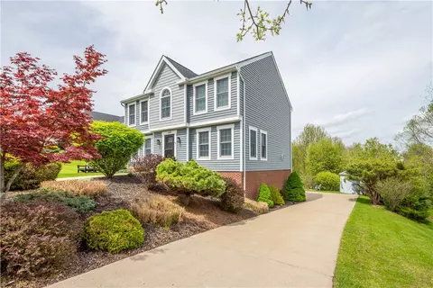 Exterior - 108 Walnut Dr, Eighty Four, PA 15330 photo 4 of 12
