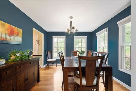 Dining - 108 Walnut Dr, Eighty Four, PA 15330 photo 2 of 2