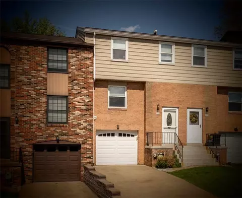 1709 Patrick Pl, South Park, PA 15129