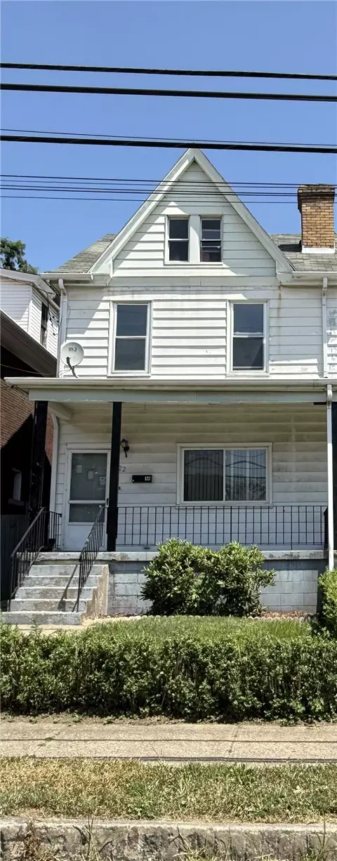 122 Greydon Ave, Mckees Rocks, PA 15136