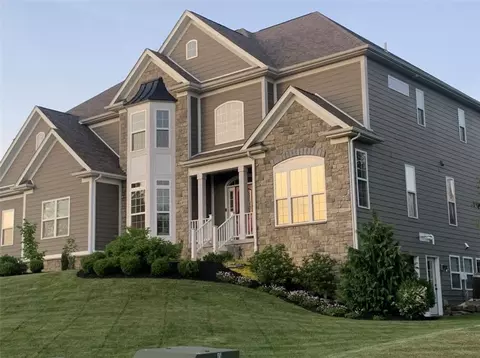 613 Raleigh Dr, Greensburg, PA 15601