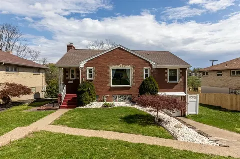 1707 Worcester Dr, Pittsburgh, PA 15243