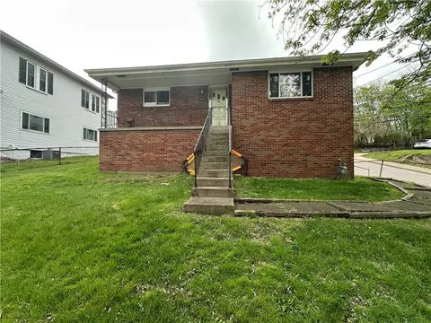 900 State Ave, Coraopolis, PA 15108