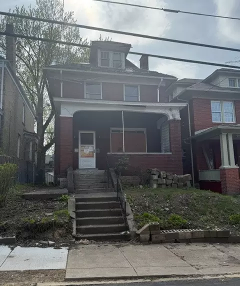 3137 Landis St, Pittsburgh, PA 15204