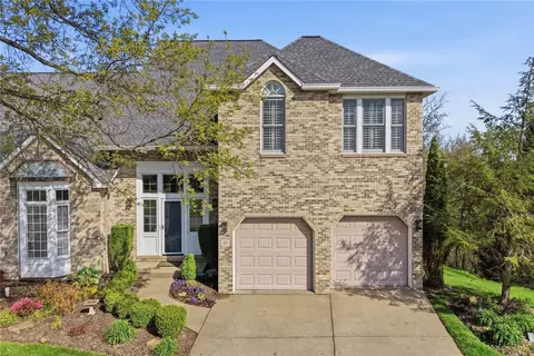 123 Sebago Lake Dr, Sewickley, PA 15143