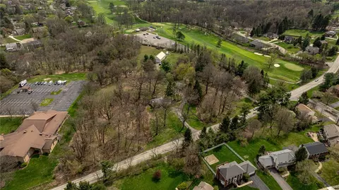 2168 Reis Run Rd, Pittsburgh, PA 15237