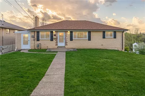 583 Hillcrest Ave, Mckees Rocks, PA 15136