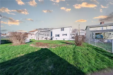 Exterior - 322 E Barr St, Mcdonald, PA 15057 photo 2 of 3