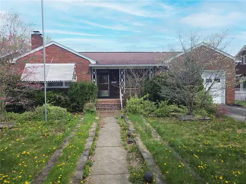 423 E Hazelcroft Ave, New Castle, PA 16105