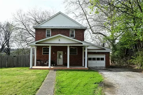 500 Rhodes St, Elizabeth, PA 15037