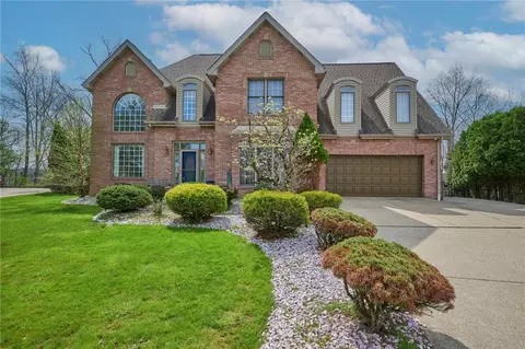 133 Stevens Ridge Dr, Clairton, PA 15025