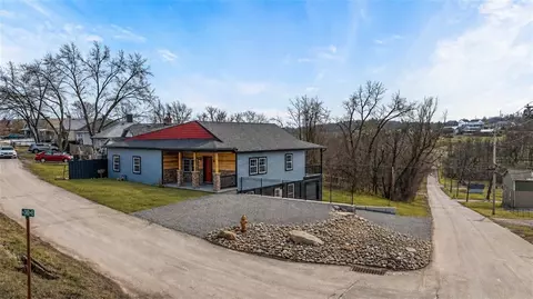 300 3rd St, Langeloth, PA 15054