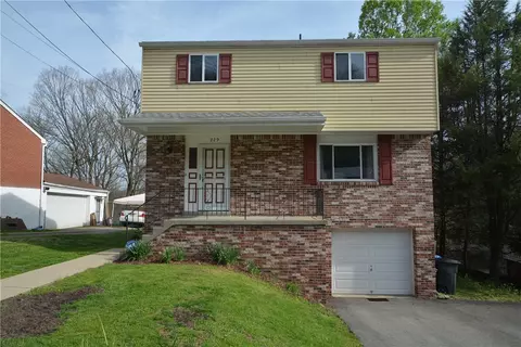 229 Springwood Dr, Verona, PA 15147