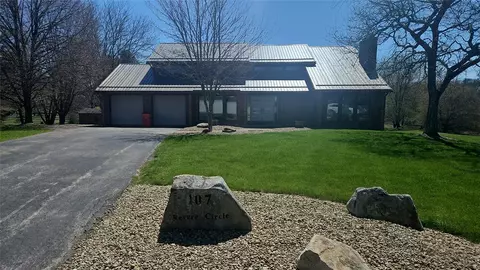 107 Revere Cir, Indiana, PA 15701