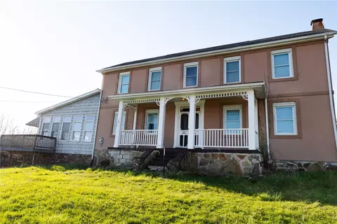 Exterior - 262 Durst Rd, Irwin, PA 15642 photo 2 of 6